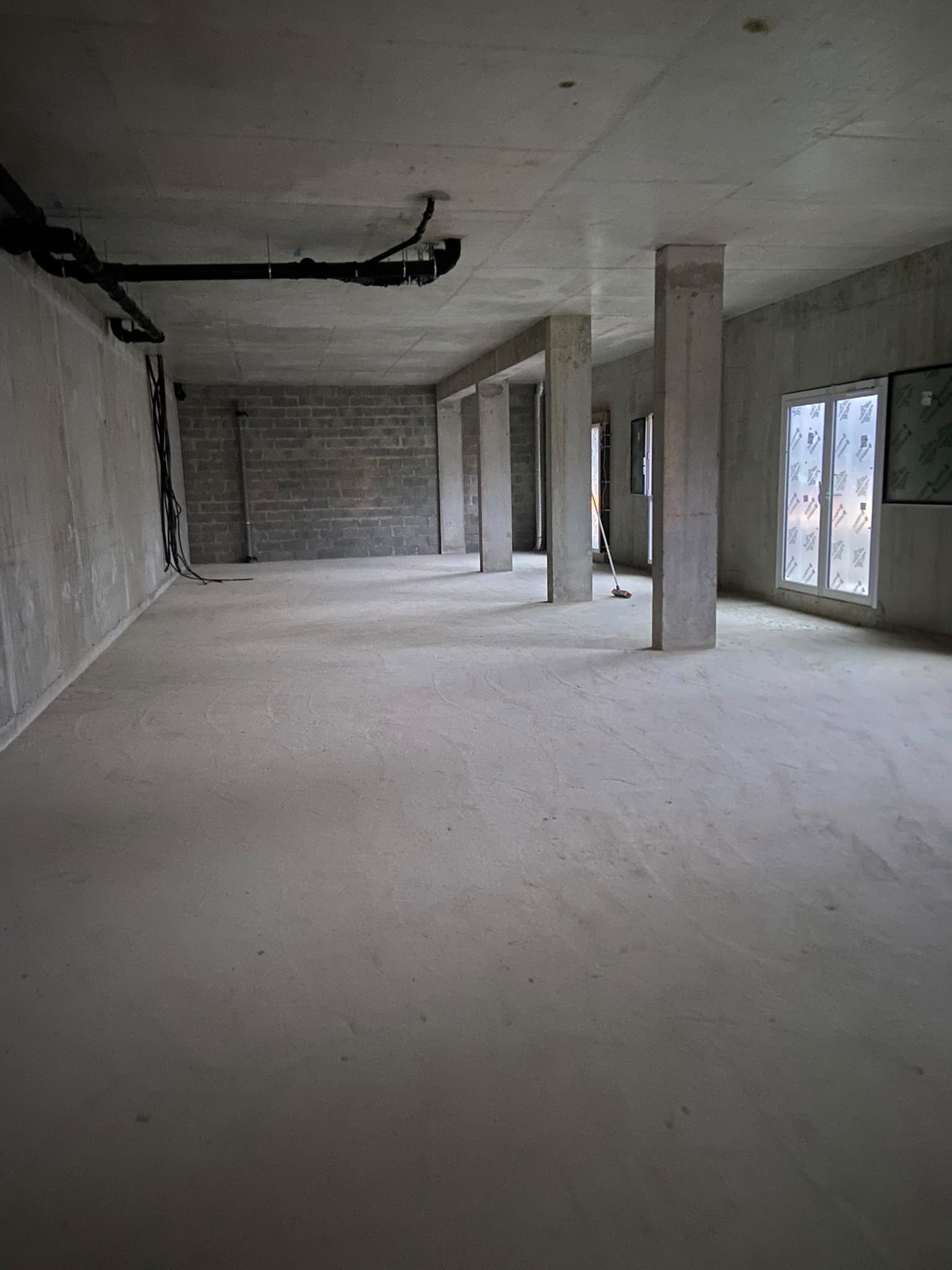 Grand plateau intérieur nettoyé après travaux